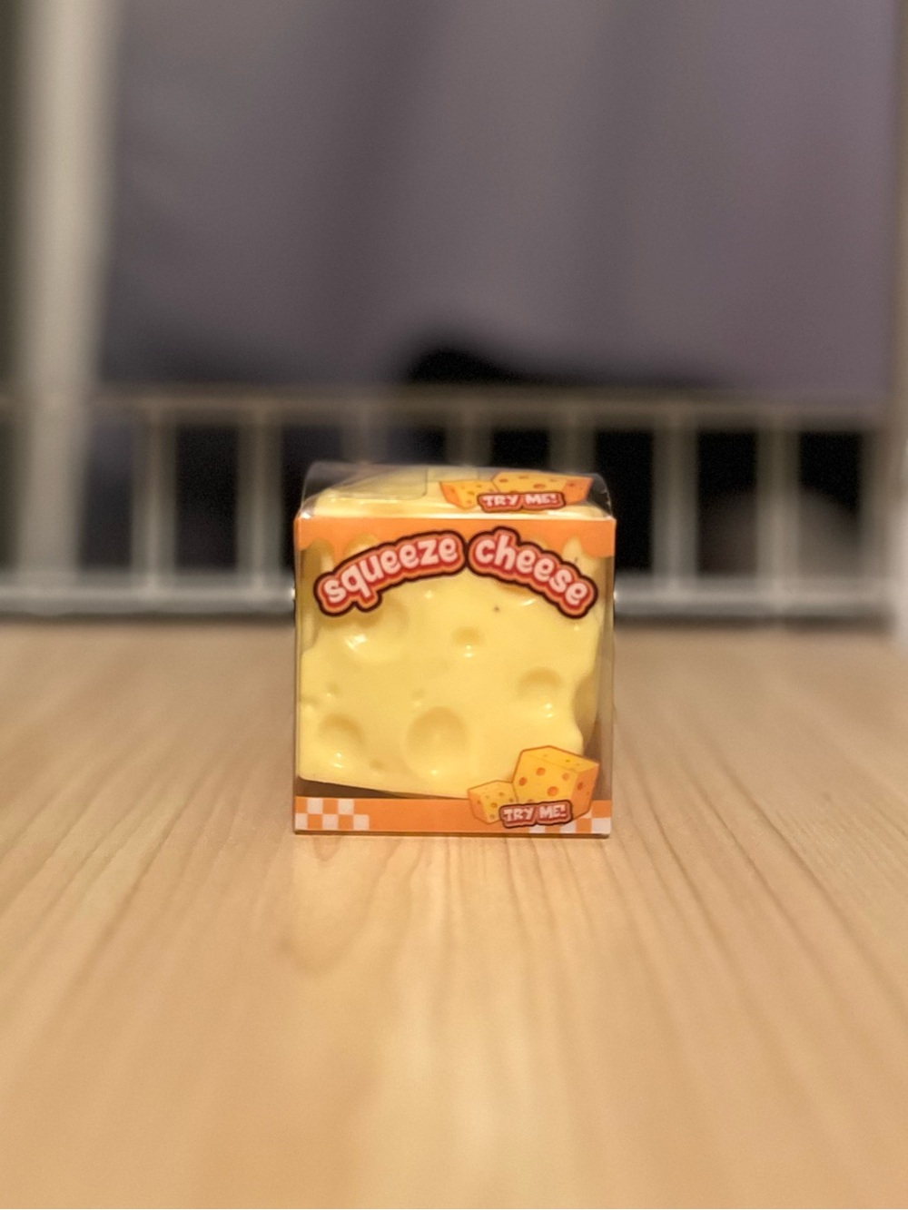 Mini Crunchy Cheese Squishy